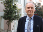 Prof. Dr. Pehlivano�lu: Anne S�t� Laboratuvarda �retilebiliyor