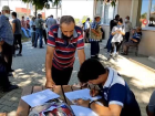 Sa�l�k ekipleri k�y k�y gezerek vatanda�lar� korona vir�se kar�� a��l�yor