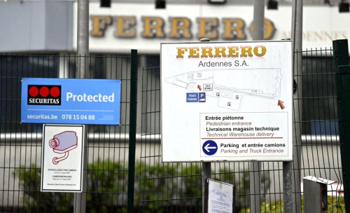 Salmonella bakterisi: Belika'da Kinder ikolatalarn reten Ferrero fabrikasna artl izin