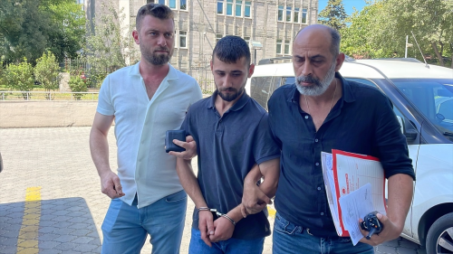 Samsun'da arkadan bakla yaralayan pheli tutukland