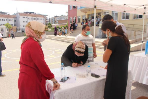 SAMSUN'DA 'OCUKLAR OKULA; VELLER AIYA? KAMPANYASI