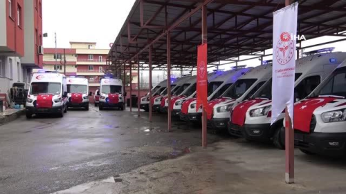 Samsun'un salk filosuna 14 yeni ambulans