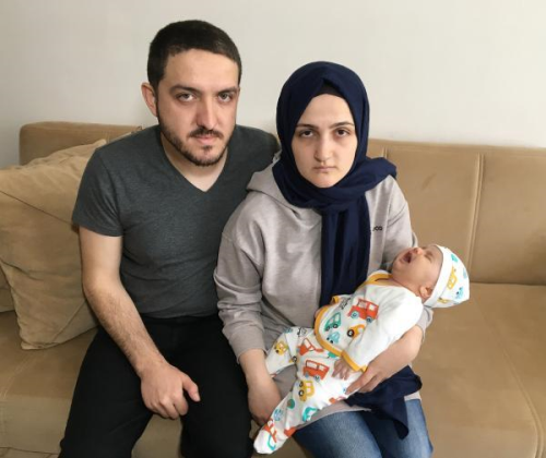 Sarlk sanlan Mehmet Eren bebee SMA tans, ailesini ykt