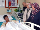 �ehit Annesinden Ku�u Kurtarmak �sterken Ellerinden Olan �oban Ramazan'a Ziyaret