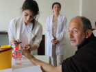 Serdivan Belediyesi'nde Tansiyon ve Kan �ekeri �l��m� Yap�ld�