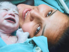 Sezaryenle Doğum Yapan Annenin Rahminde Sargı Bezi Unutan Doktora Meslekten 3 Ay Men