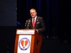 Sigaraya her y�l 25 milyar dolar harcan�yor