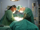Siirt'te 20 y�ld�r safra kesesinde ta� olan kad�na ameliyat yap�ld�: 2 bin ta� ��kar�ld�