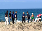 Sinop'ta Denize Giren Aile Ak�nt�ya Kap�larak Bo�ulma Tehlikesi Ge�irdi