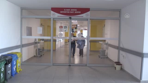 Son dakika: DOKTORLAR KOVD-19'LA SAVAI ANLATIYOR - 
