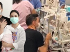 Son dakika haberi... - Sinan �zen'in minik k�z� Ege'de sa�l���na kavu�tu