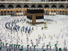 Suudi Arabistan, sadece 2 doz Kovid-19 a��s� olanlara umre izni verecek