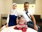 Tala bebek, 50 graml�k karaci�er par�as�yla ya�ama tutundu