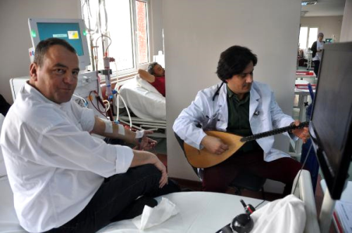 Trabzon'da Doktordan Hastalara Sazl Szl Terapi (2)