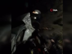 Tunceli'de otomobil baraj g�l�ne u�maktan a�a� sayesinde kurtuldular: 3 yaral�