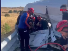 Tunceli-Elaz�� karayolunda minib�s ve panelvan �arp��t�: 3 yaral�