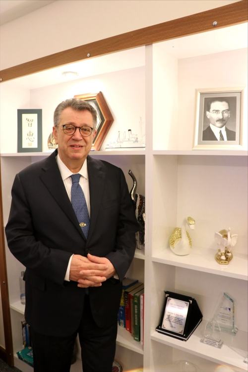 Trk Akcier Kanseri Dernei Bakan Gker: 