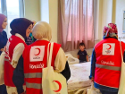 T�rk K�z�lay�, Diyadin'deki hastanede bebeklere ve �ocuklara hediyeler da��tt�