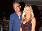 �nl� i� insan� ve eski Be�ikta� y�neticisi Numan Ceyhan ve e�i koronavir�se yakaland�