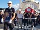 Vali-M�lkiye Ba�m�fetti�i Y�cel Yavuz Karab�k'te Topra�a Verildi