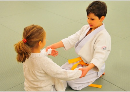 Yaz Tatilinde ocuklar in Aikido