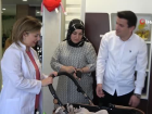 Yemek borusu olmadan do�an bebe�e doktordan hayati dokunu�