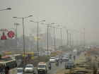 Yeni Delhi 'dev bir gaz odasına' dönüştü: Okullar tatil edildi, milyonlarca gaz maskesi dağıtıldı