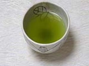 Yeşil Çay Diyetinize Yardımcı Olabilir mi?