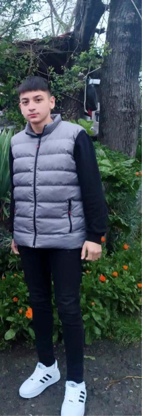 Zonguldak'ta Muhtarlar Dernei Bakan ile Husumetli Kiiler Arasnda Silahl Kavga